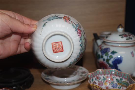 A late 18th century Chinese Imari small bowl, decorated with flowers, together with a group of assorted 18th century and later Chinese